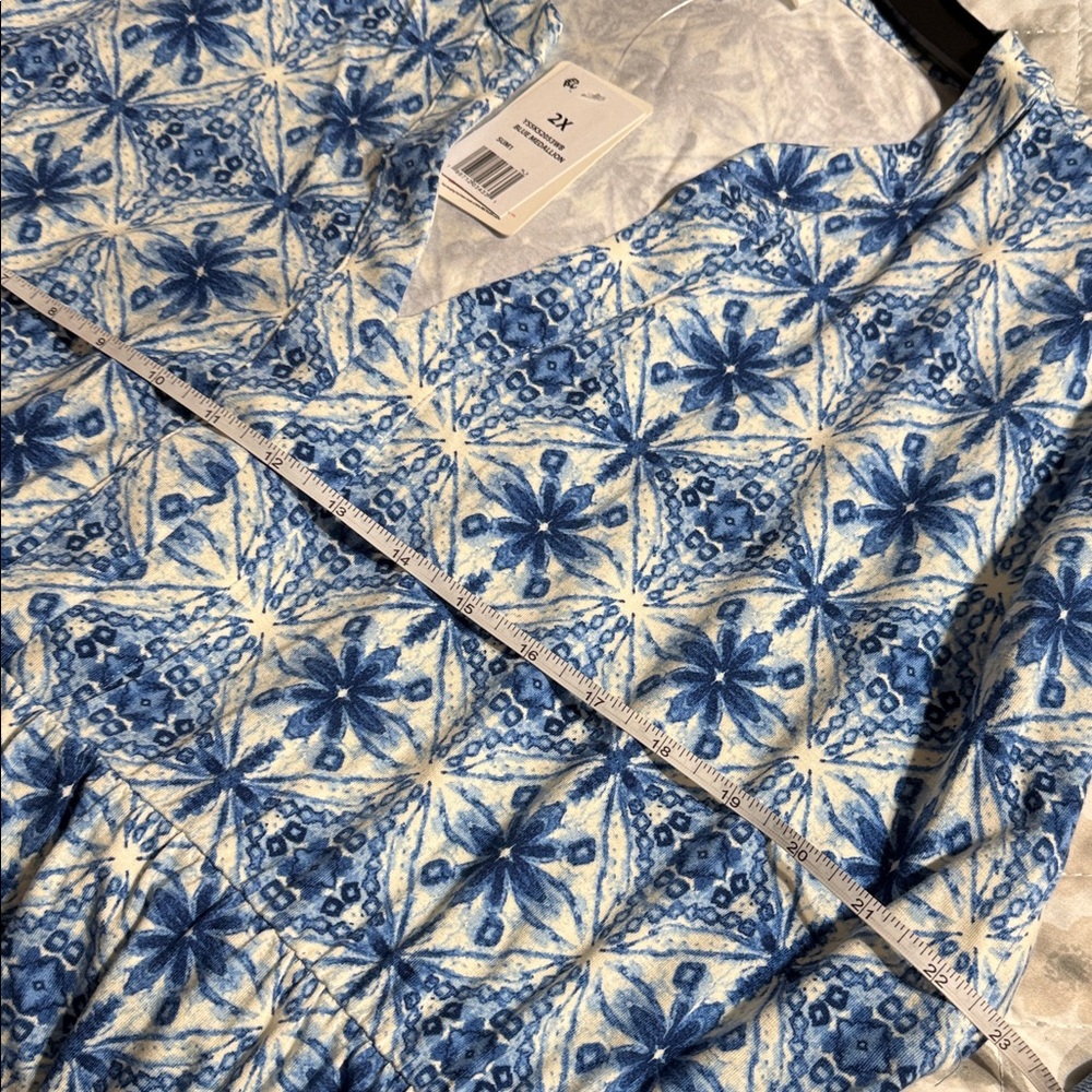 Lucky Brand Blue and White Patterned V-Neck Midi Dress - Picture 9 of 9